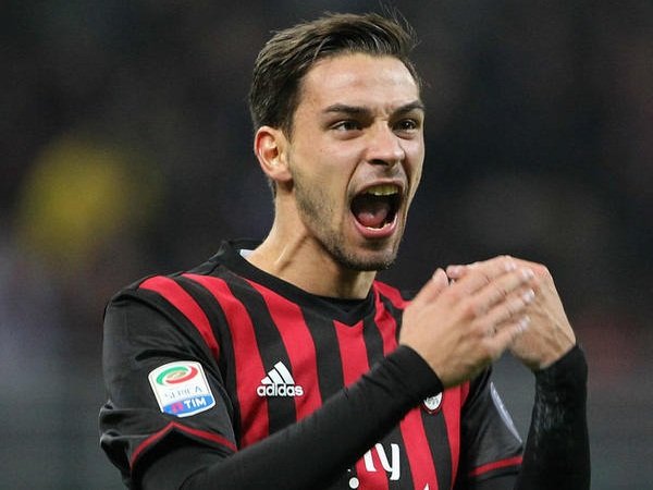 Berita Liga Italia: De Sciglio Cedera, Montella Salahkan Wasit