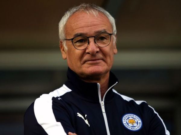 Berita Liga Inggris: Claudio Ranieri Keluhkan Keputuan Wasit