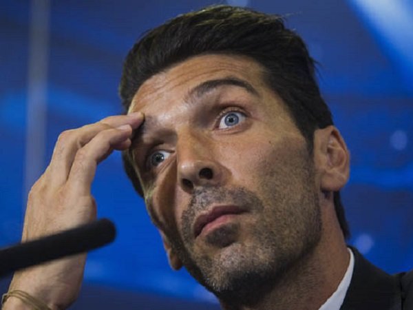 Berita Liga Italia: Buffon Yakin Duo Milan Lebih Berbahaya Ketimbang Madrid dan Barca