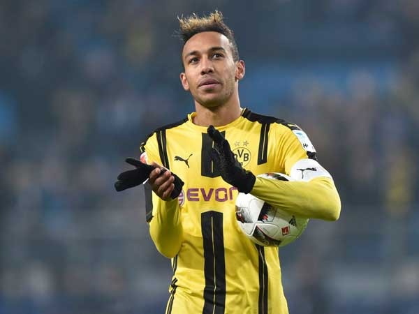 Berita Liga Jerman: Aubameyang Buka Kemungkinan Hengkang dari Borussia Dortmund di Akhir Musim