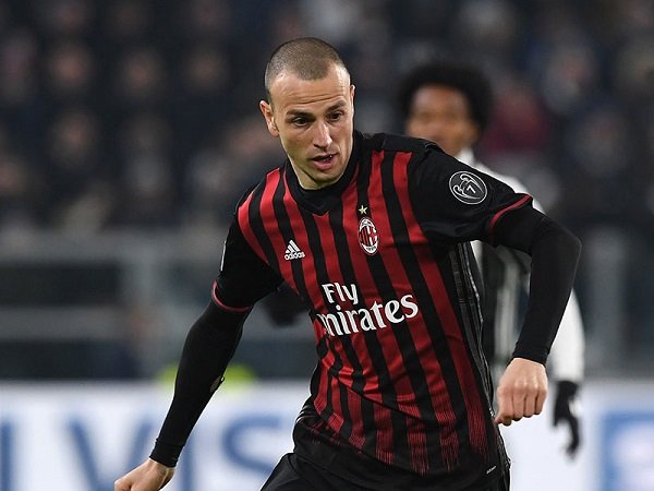 Berita Liga Italia: Antonelli Cedera, Milan Hadapi Krisis Pemain Bertahan