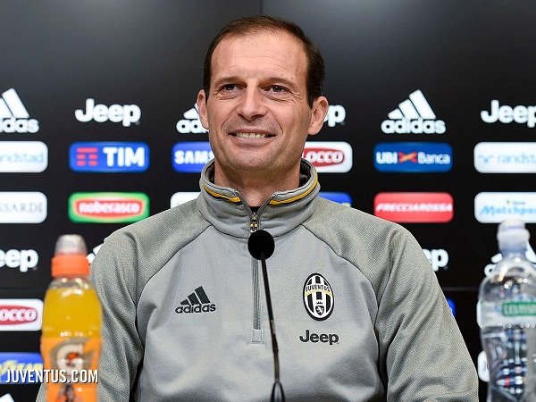 Berita Liga Italia: Allegri Klaim Perubahan Formasi Tak Terlalu Penting Bagi Juventus