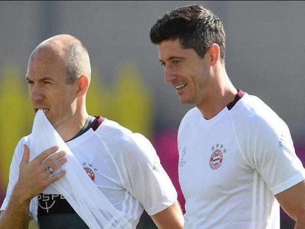 Berita Liga Jerman: Lewandowski Akui Sempat Kesal dengan Robben