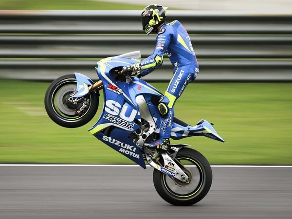 Berita MotoGP: Andrea Iannone Sebut Performa Suzuki GSX-RR Lampaui Ekspektasi