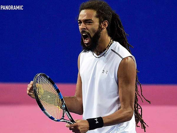 Berita Tenis: Dustin Brown Taklukkan Petenis Peringkat 10 Besar di Montpellier