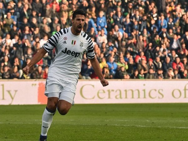 Berita Liga Italia: Allegri Jelaskan Alasannya Pilih Khedira Ketimbang Pjanic