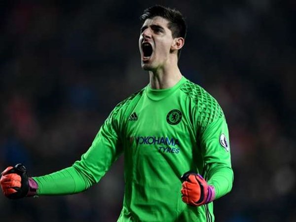 Berita Liga Inggris: Alonso Tak Ingin Courtois Pergi ke Real Madrid