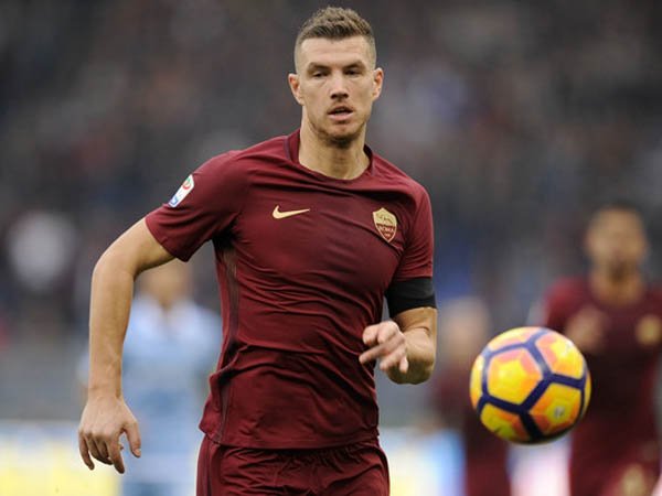 Berita Liga Europa: Taklukan Villarreal, Luciano Spalletti Puji Penampilan Edin Dzeko