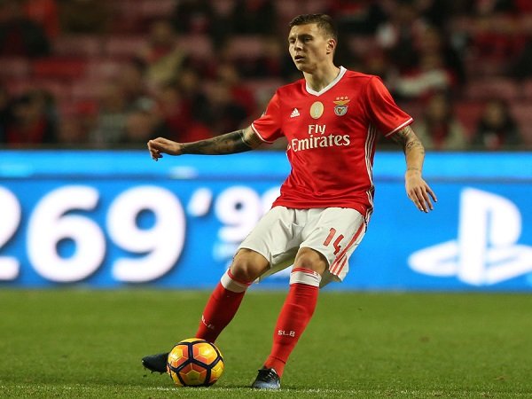 Berita Transfer: Manchester United Resmi Gaet Victor Lindelof?