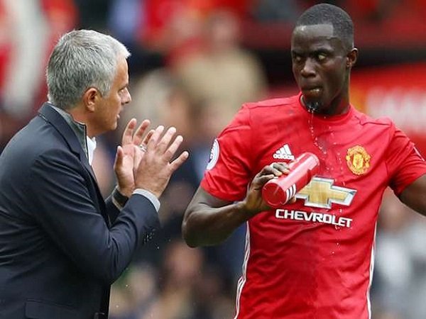 Berita Liga Inggris: Eric Bailly Puji Kepemimpinan Jose Mourinho