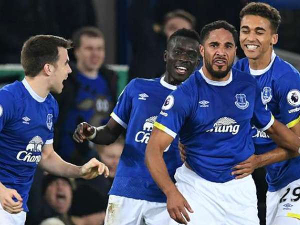 Berita Liga Inggris: Mengapa Perjalanan ke Dubai Bagus Untuk Everton