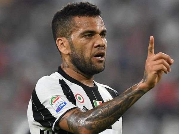 Berita Liga Italia: Dani Alves Ungkap Keburukan Barcelona dan Alasannya Gabung dengan Juventus