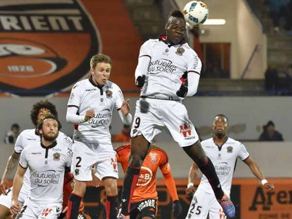 Berita Liga Prancis: Kantongi Kartu Merah Ketiga, Karier Balotelli di Nice Terancam