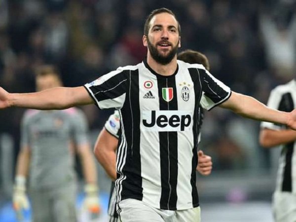 Berita Liga Italia: Higuain Klaim Gabung Juventus Adalah Keputusan yang Tepat