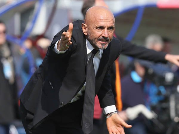 Berita Liga Italia: Jika Totti Tidak Diberi Kontrak Baru, Spalletti Akan Undurkan Diri