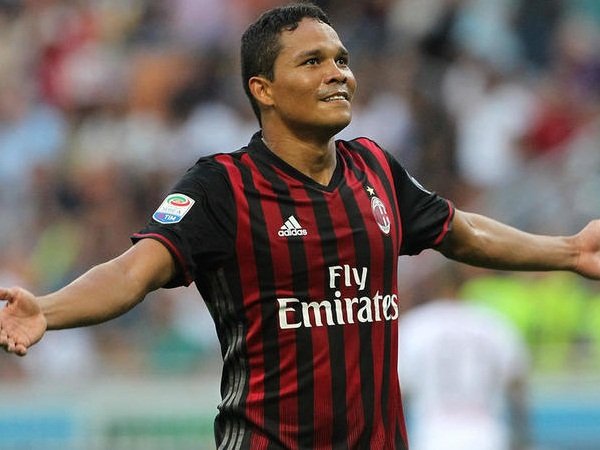 Berita Transfer: Bahagia di Milan, Bacca Lagi-lagi Tolak Klub Super China