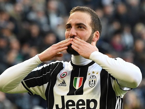 Berita Liga Italia: Higuain Sama Sekali Tak Menyesal Tinggalkan Napoli