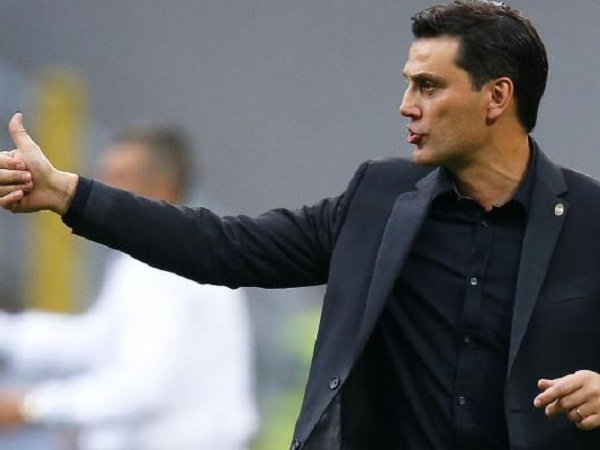 Berita Liga Italia: Montella Bicara Tentang Masa Depan Donnarumma