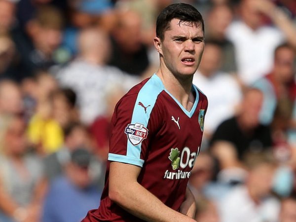 berita Liga Inggris: Koeman Yakin Everton Akan Dapatkan Michael Keane