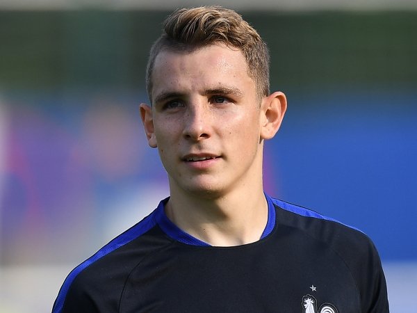 Berita Liga Champions: Digne Optimistis Barcelona Bisa Singkirkan PSG di Leg Kedua