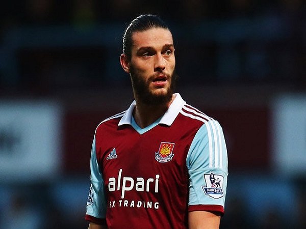 Berita Liga Inggris: West Ham Akan Pagari Carroll dari Incaran Tim Liga Super Cina