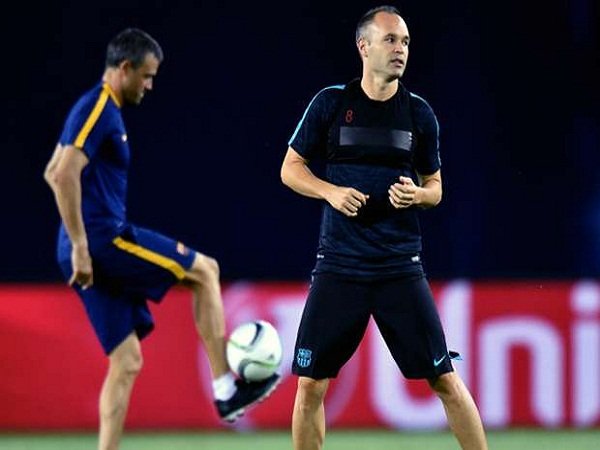 Berita Liga Spanyol: Inilah Harapan Iniesta untuk Luis Enrique di Barcelona