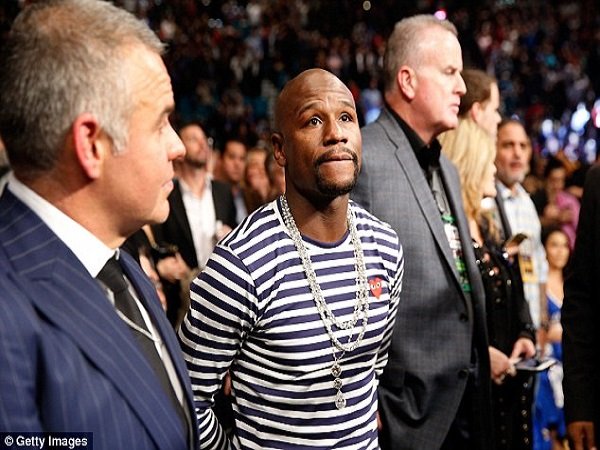 Berita Tinju: Mayweather Tunggu Keputusan UFC Terkait Pertarungan Kontra McGregor