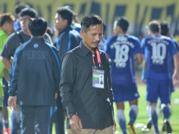 Berita Sepak Bola Nasional: Persib Kehabisan Stok Pemain Muda, Djanur Kelimpungan