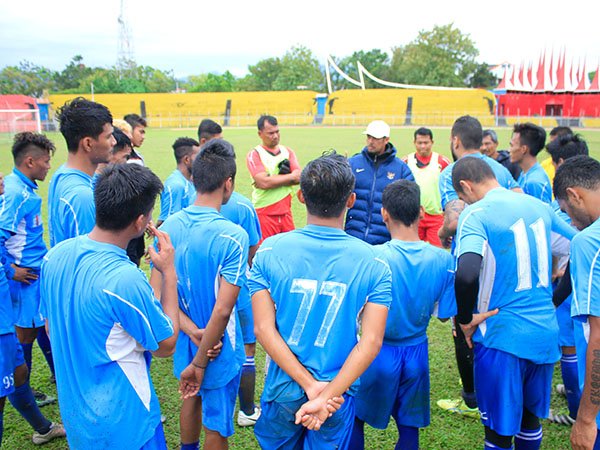 Berita Sepak Bola Nasional: Semen Padang Bertolak ke Limapuluh Kota