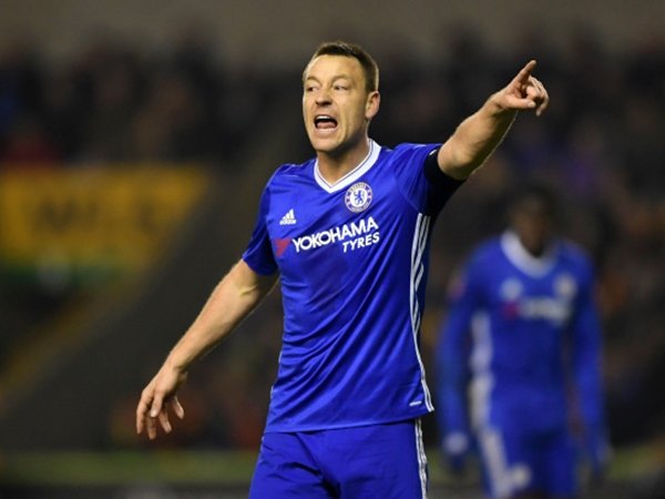 Berita Liga Inggris: Chelsea Ingin Tawarkan Kontrak Baru kepada John Terry dan Eden Hazard