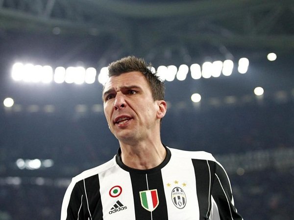 Berita Liga Italia: Efek Jeda Internasional, Mandzukic dan Reina Terancam Absen di Laga Napoli vs Juventus