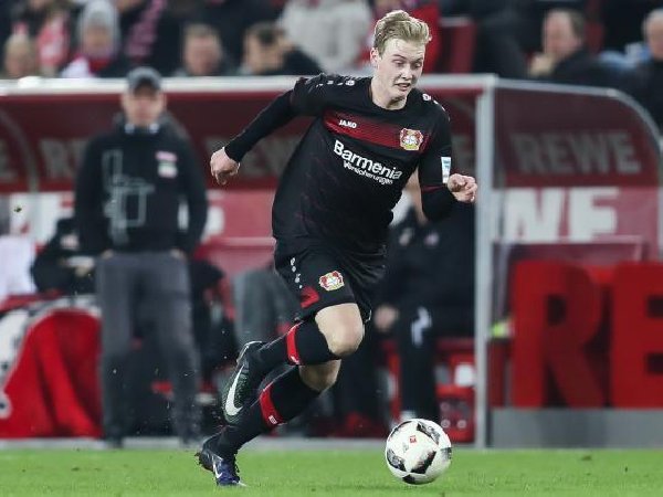 Berita Transfer: Julian Brandt Lebih Pilih Bayern Munich Ketimbang Liverpool