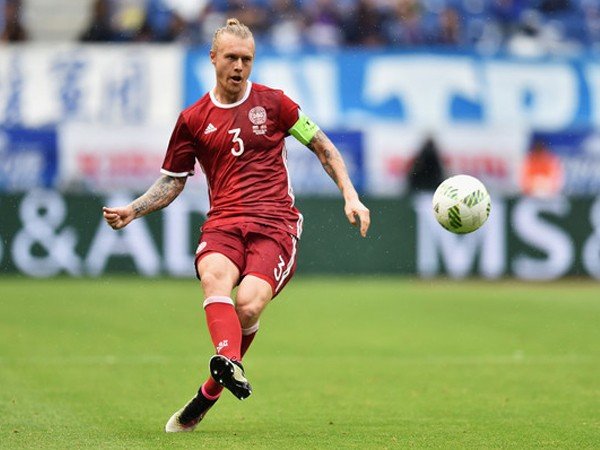 Berita Transfer: Liverpool Kejar Bek Senior Timnas Denmark, Simon Kjaer