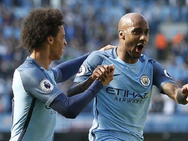 Berita Liga Inggris: Raih Hasil Meyakinkan, Delph Puas dengan Performa Manchester City