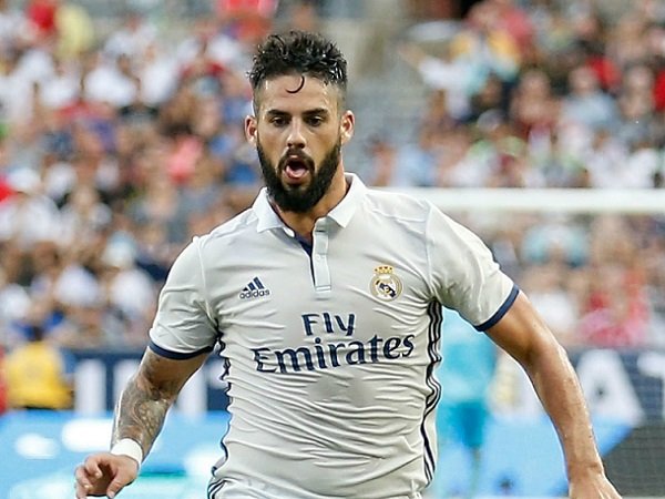 Berita Liga Spanyol: Malaga Kalahkan Barca, Bintang Madrid Beri Ucapan Selamat