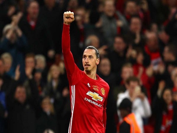 Berita Liga Inggris: Legenda Manchester United ini Puji Fisik Zlatan Ibrahimovic