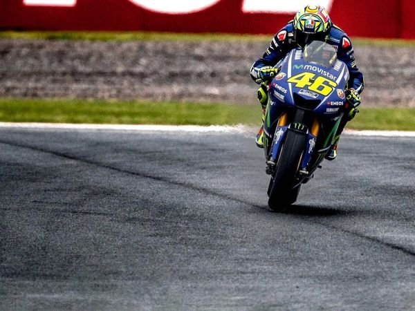 Berita MotoGP: Dibanding Vinales, Bos Honda Lebih Terpukau dengan Aksi Rossi di Argentina