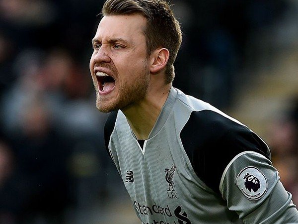 Berita Liga Inggris: Simon Mignolet Minta Liverpool Selalu Tunjukkan Keyakinan