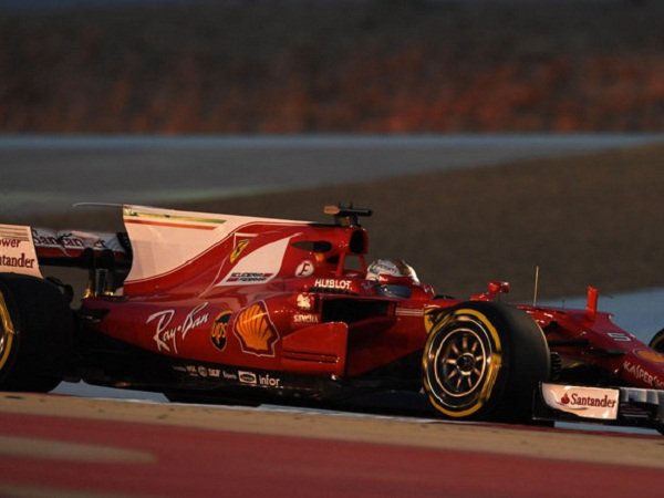 Berita F1: Hasil FP2 GP Bahrain, Vettel Tercepat, Valtteri dan Ricciardo Menempel Ketat