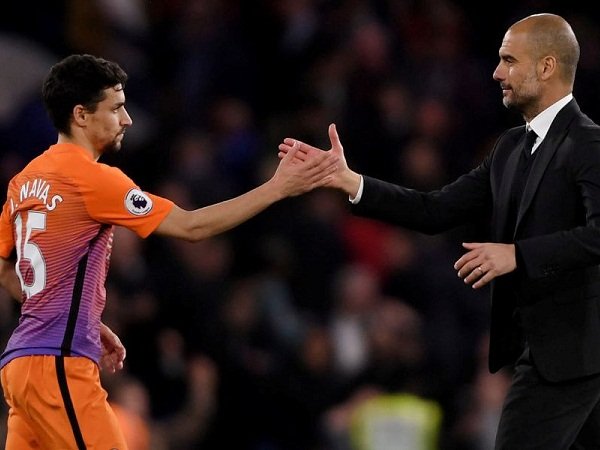 Berita Liga Inggris: Guardiola Terkesan dengan Kemampuan Navas Sebagai Full-back