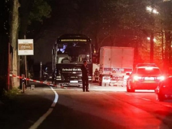 Berita Liga Jerman: Polisi Klaim Serangan Bus Dortmund Bisa Lebih Mematikan