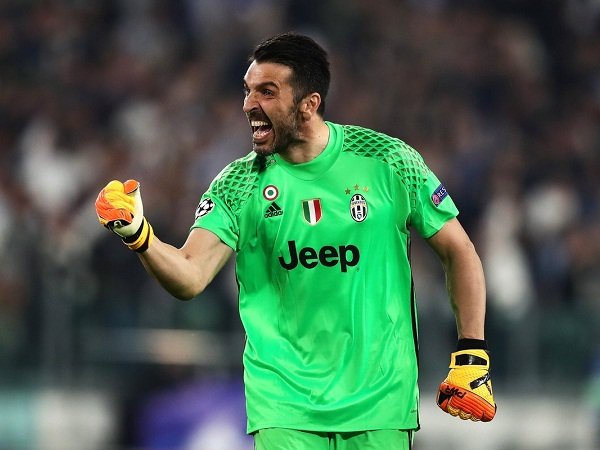 Berita Liga Champions: Vialli Tegaskan Buffon akan Berperan Besar Pada Leg Kedua Kontra Barca