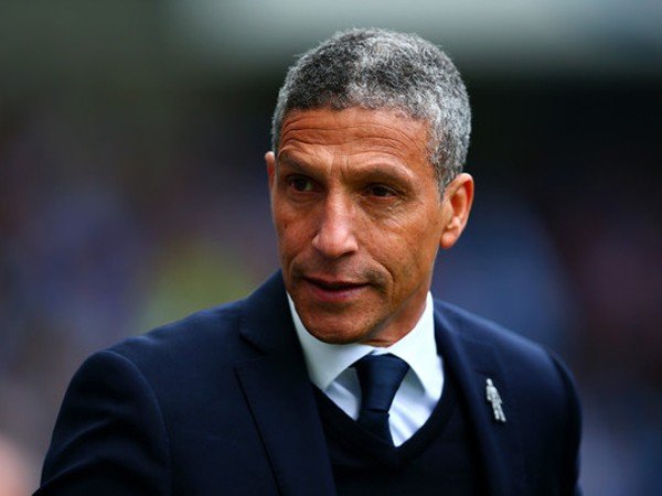 Berita Liga Inggris: Bawa Brighton Promosi ke Premier League, Hughton Mengaku Senang