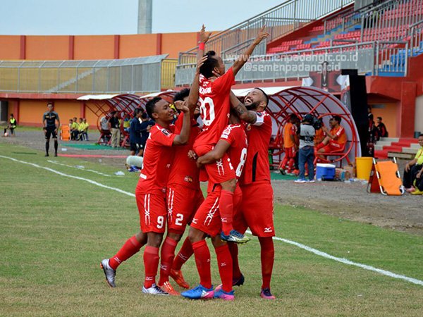 Berita Liga 1 Indonesia: Semen Padang Siapkan 20 Pemain Untuk Melawat ke Persegres