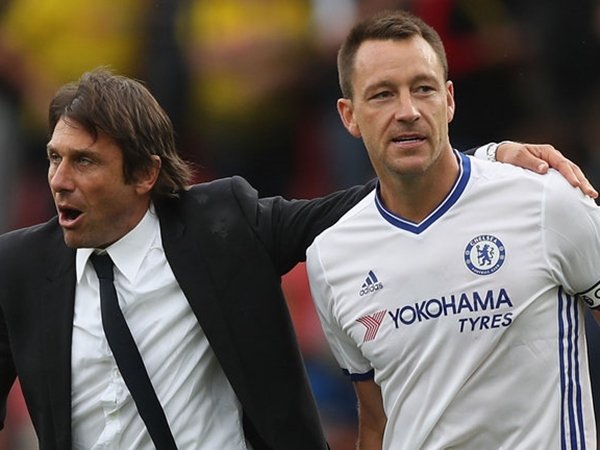 Berita Liga Inggris: Menurut Conte, Kepergian John Terry Akan Jadi Kerugian Besar