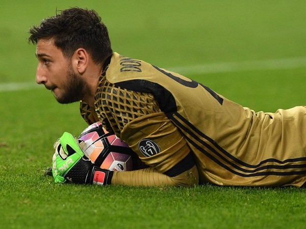 Berita Liga Italia: Pembaharuan Kontrak Donnarumma, Fassone dan Raiola Jalin Kontak Awal