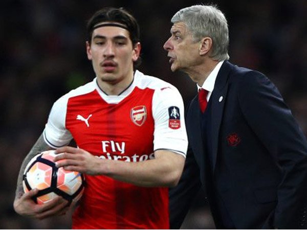 Berita Liga Inggris: Bellerin Siap Bantah Wenger Kalau Soal Ini