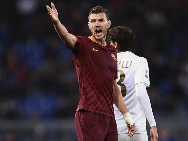 Berita Liga Italia: Kesal Saat Diganti, Spalletti Janji akan Selesaikan Masalah dengan Dzeko