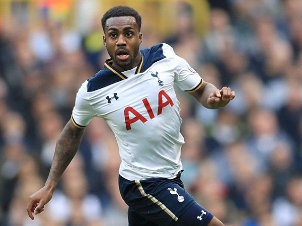 Berita Liga Inggris: Kembali Berlatih, Danny Rose Siap Turun dalam Derby London