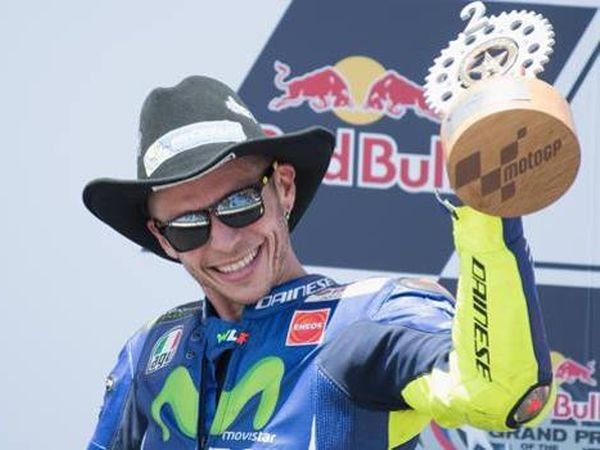 Berita MotoGP: Valentino Rossi Sandang Status 'Pebalap Spesialis Minggu'